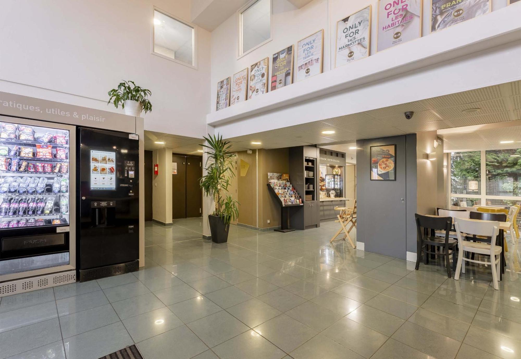 B&B Hotel Douai Parc Des Expos Cuincy Exterior photo